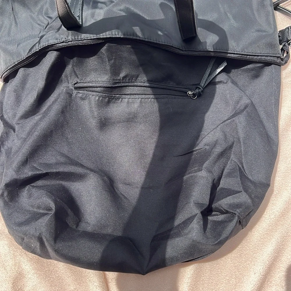 NWOT Botkier New York Black Tote Nylon Vegan Leather Trim Zip Shoulder Bag